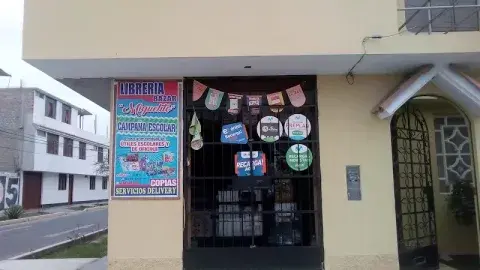 "LA TERTULIA EN RIO SANTA EDITORES"