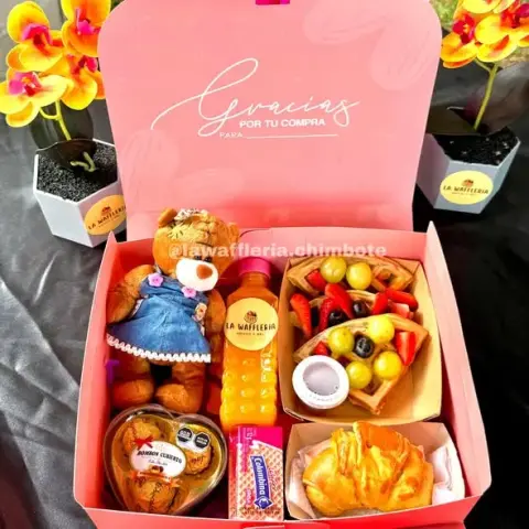 La Waffleria Chimbote en La Campiña: waffles, desayunos sorpresa y boxes personalizados para cumpleaños, Día de la Madre, Día del Padre y Flores Amarillas, con catering, delivery y recojo en Chimbote y Nuevo Chimbote. Pedidos al 906 399 818