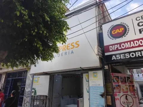LUMACAR