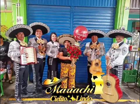 Serenata de cumpleaños a domicilio