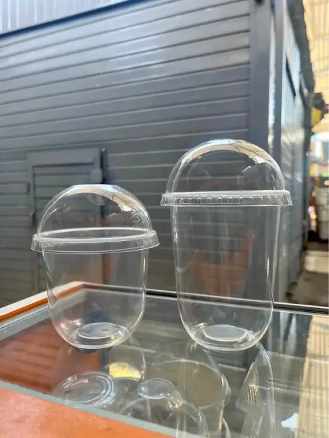 Vasos con base redonda para bubble tea, frappes y postres en vaso