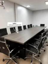 Mesa de reuniones para oficina en roble gris madurado