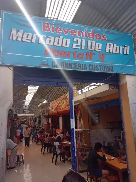 Mercado 21 de Abril