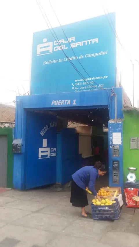 Mercado Alfonso Ugarte