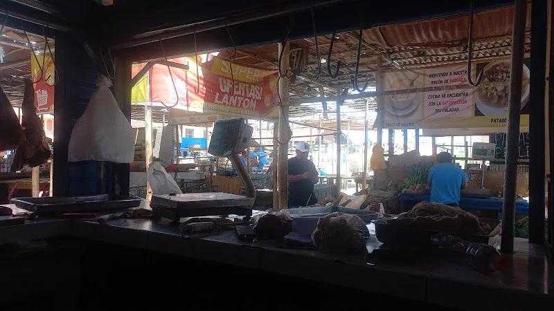Abrir tarjeta de Mercado La Victoria