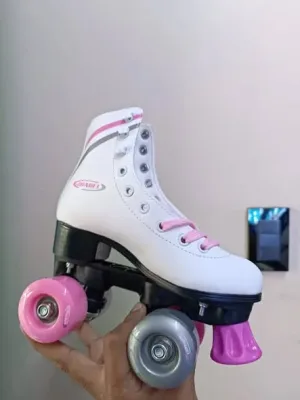 Patines 4 ruedas Jharel blancos con rosa
