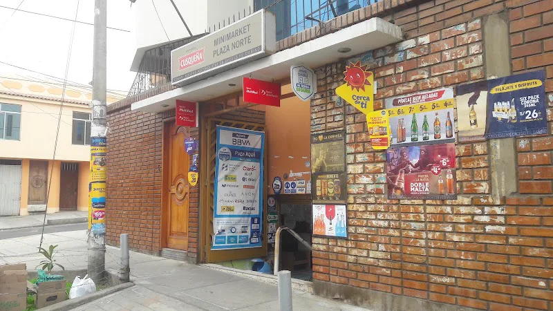 Abrir tarjeta de Minimarket y Licorería "La Plaza"