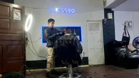 Urban cut barber shop