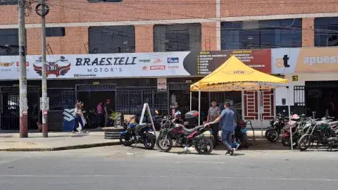 Servicio de afinación y ajuste de motor
