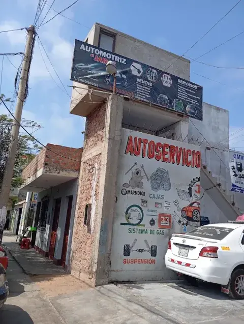 Arena gruesa y piedra chancada