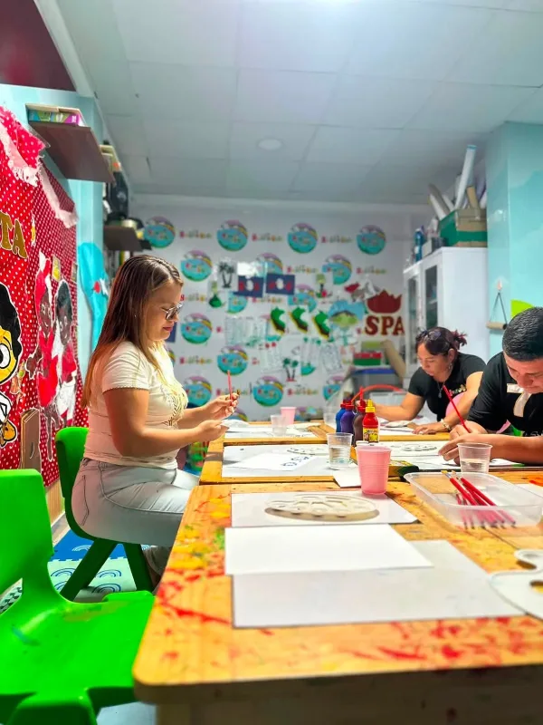 Neurología pediátrica, psicología infantil y talleres para niños en Nuevo Chimbote: NeuroKids, Prol. José Olaya 661