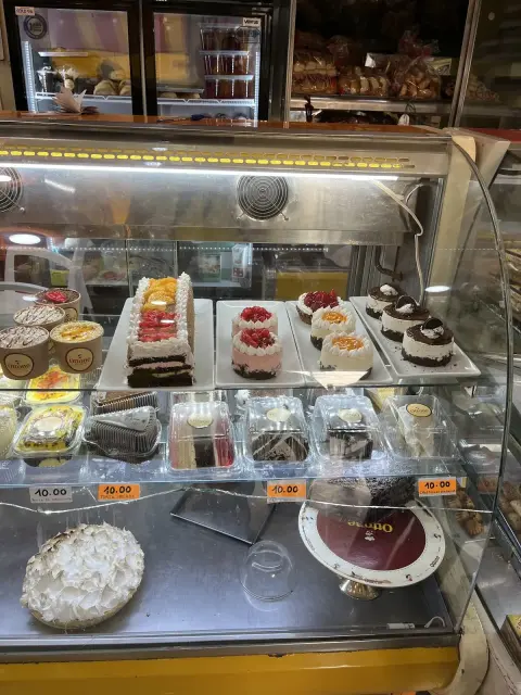 Panaderia y Pastelería Ottone