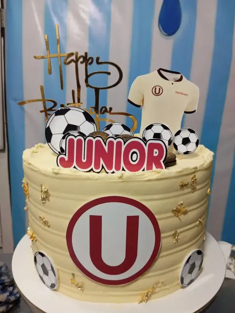 Torta de Universitario de Deportes