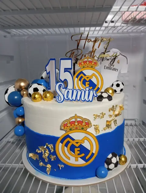 Tortas personalizadas, temáticas infantiles, de fútbol, de boda y bautizo, cheesecake de fresa, postres y mini tortas artesanales hechas en casa en Chimbote