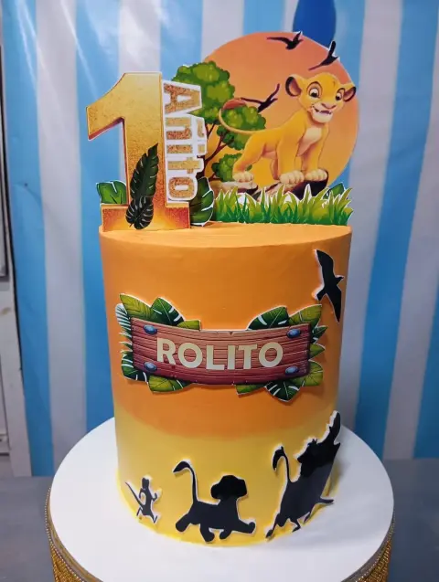 Torta temática de princesas con castillo