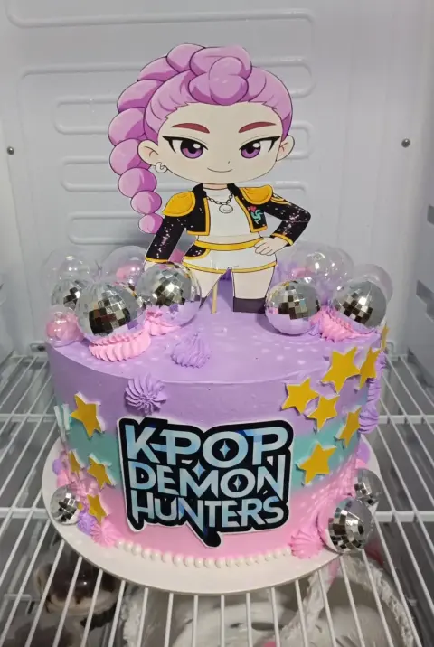 Tortas personalizadas, temáticas infantiles, de fútbol, de boda y bautizo, cheesecake de fresa, postres y mini tortas artesanales hechas en casa en Chimbote