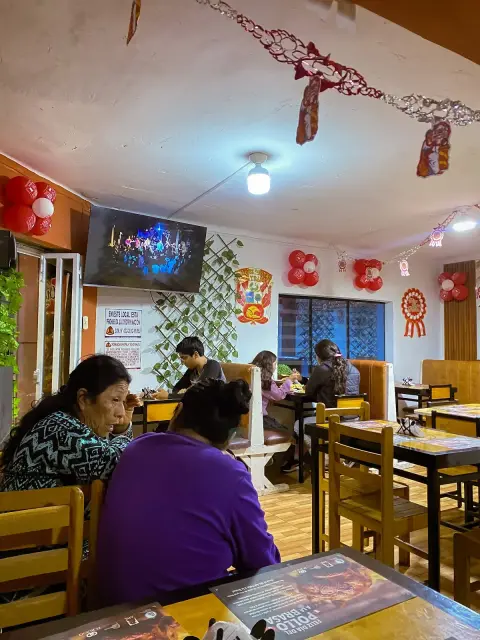 Polleria La Chalaca