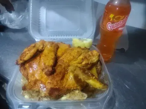 Pollos & Parrillas ' HEROZ '