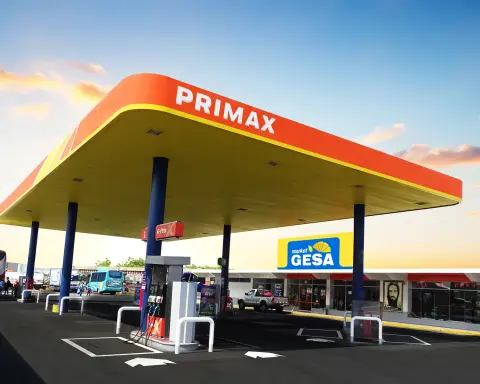 PRIMAX Óvalo MegaPlaza Chimbote