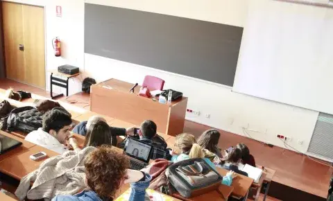 Clase grupal de funcional training 50 minutos