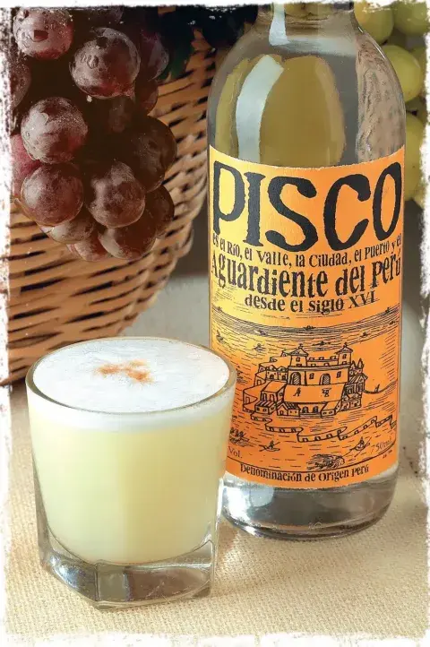 Pisco Sour - Cóctel Clásico Peruano