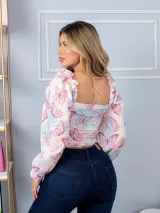 Blusa casual de mujer en tela fresca y ligera