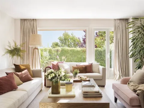 Servicio de decoración con luces y guirnaldas