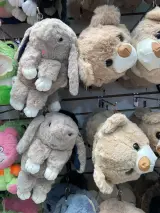Peluches grandes de conejo y osito
