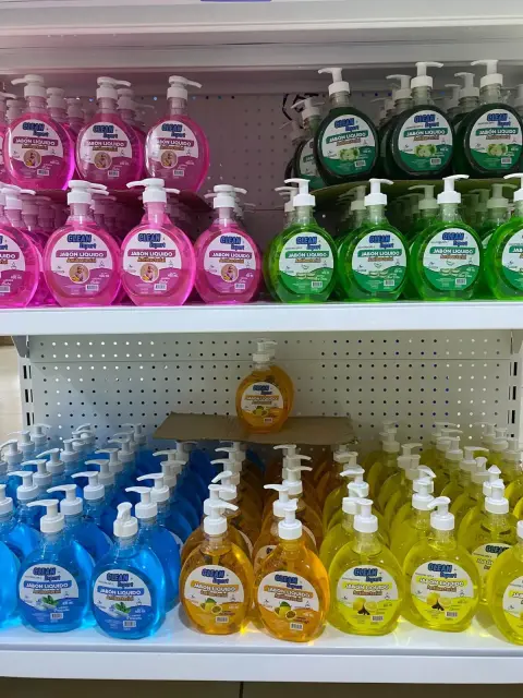 Jabón líquido de manos con dispensador