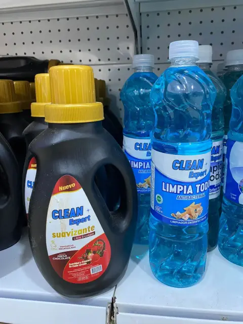 Suavizante Clean Import bidón negro