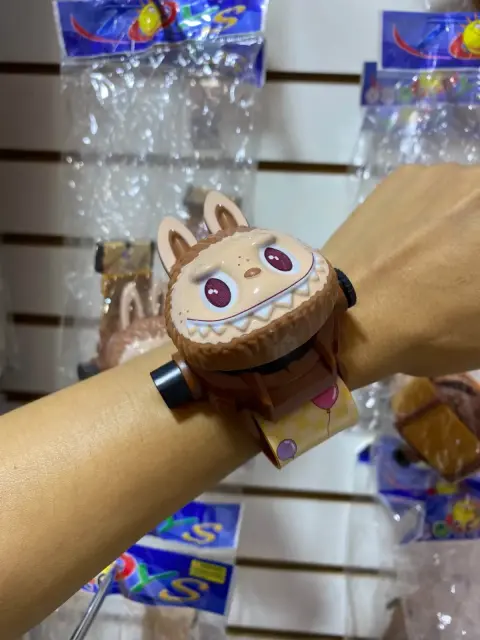 Reloj de juguete infantil (pulsera)