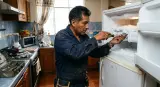 Reparación de refrigeradora que hace mucha escarcha en Chimbote