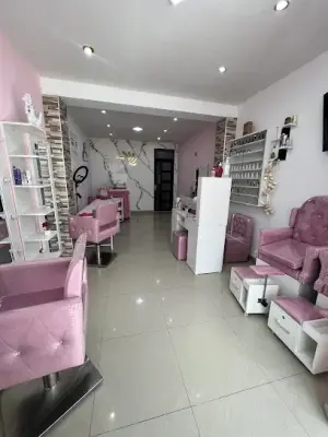 Shalom Beauty Studio Studio Spa & Belleza