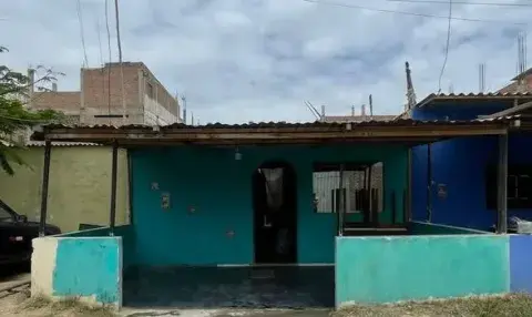 Terreno de 6 x 18 m² en Tahuantinsuyo