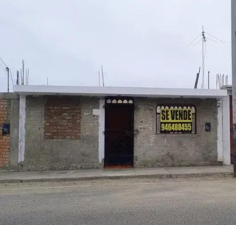 Predio con frontis y cerco perimetral