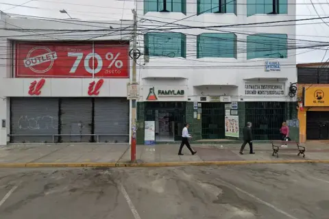 Tiendas El