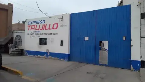 Alquiler de minivan con conductor por día