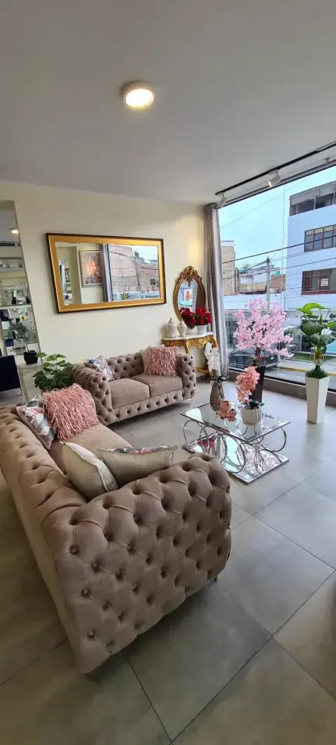 Vidriería leomax Chimbote