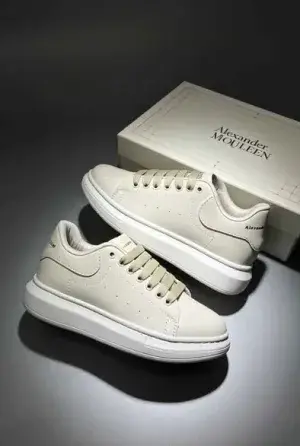 Zapatillas Alexander McQueen blancas